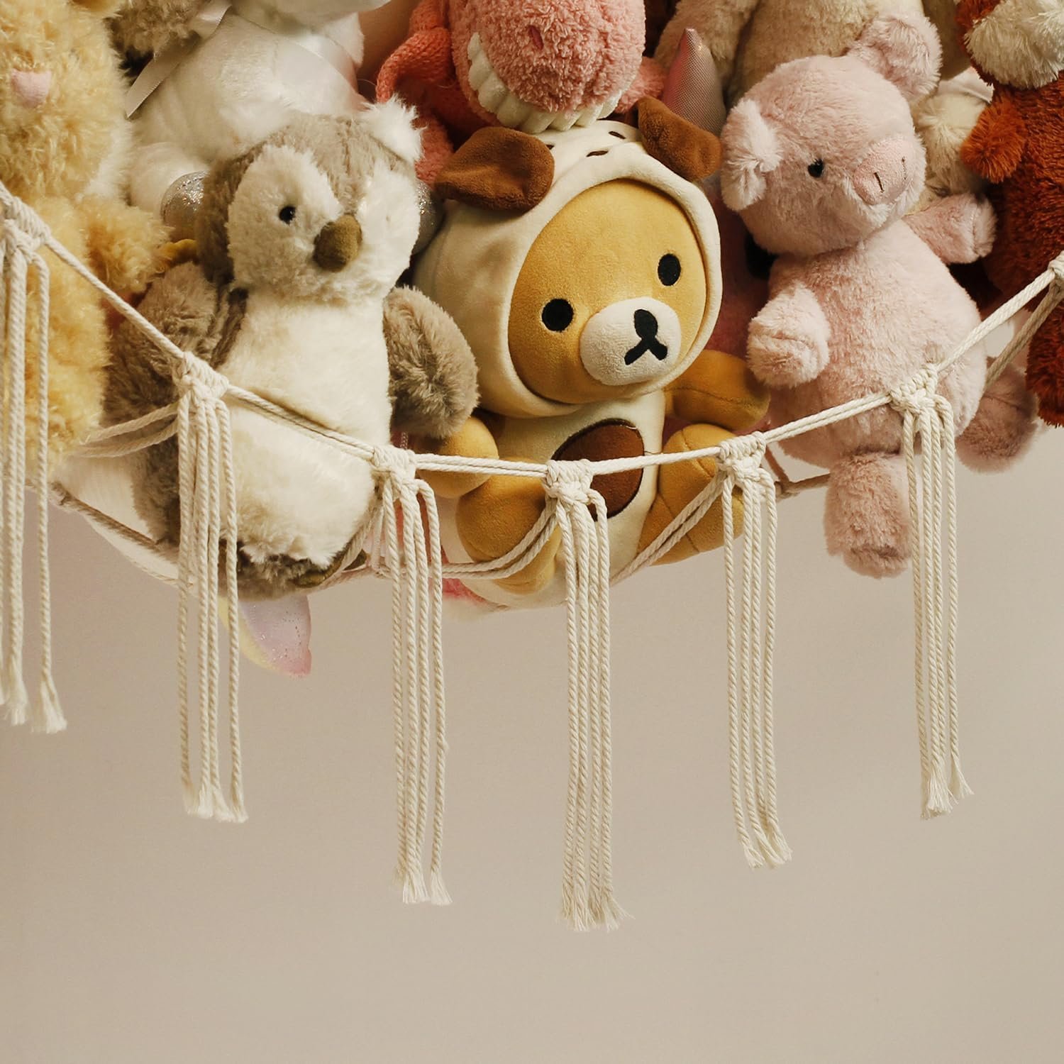 Organize and Decorate with the Perfect Stuffed Animal Storage Hammock