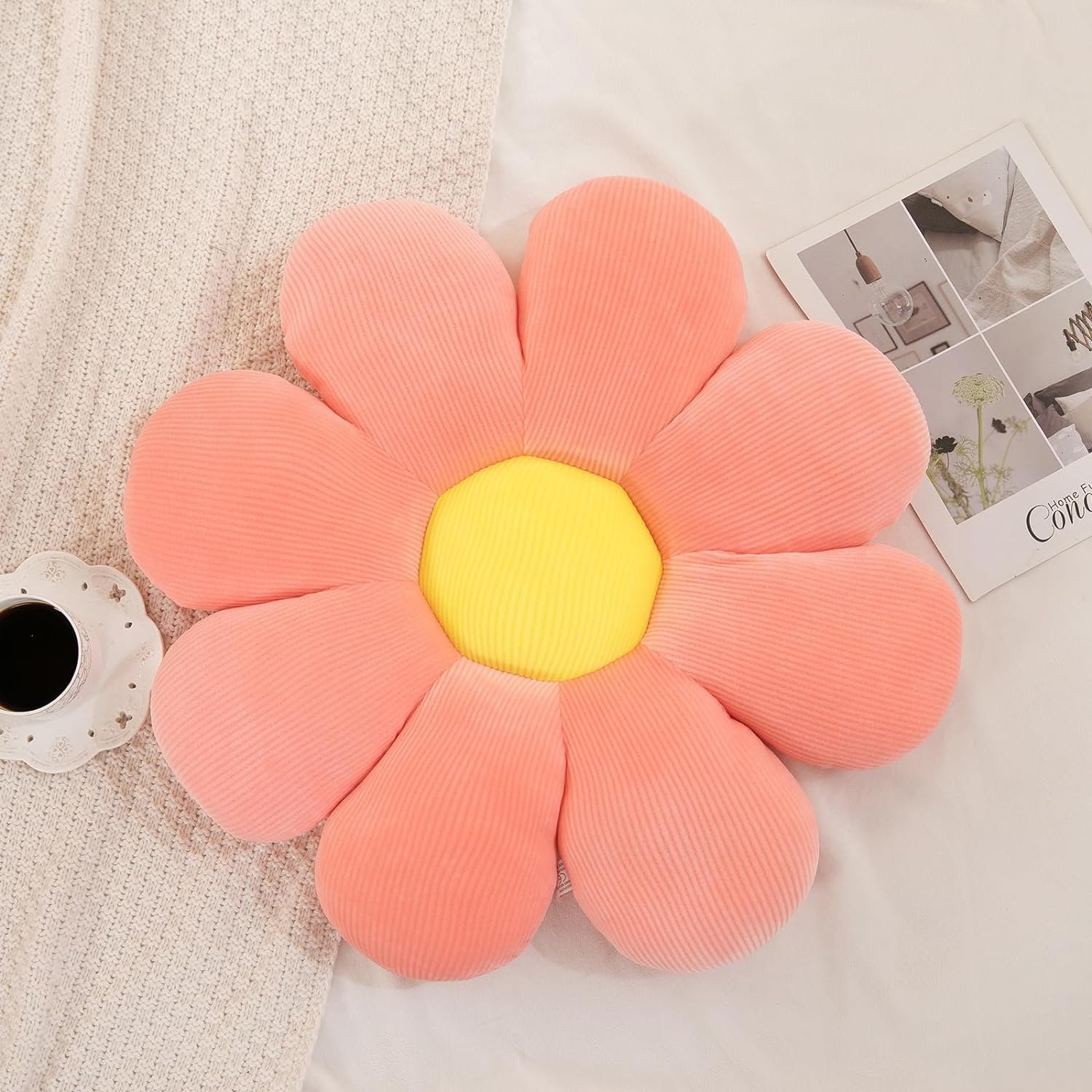 Menoeceus Flower Pillow, Daisy Pillow Flower Shaped Throw Pillow Floor Pillow Plush Pillow Cute Decorative Pillows Floor Cushions Flower Seat Cushion for Bedroom Sofa Chair (White, 15.75") |